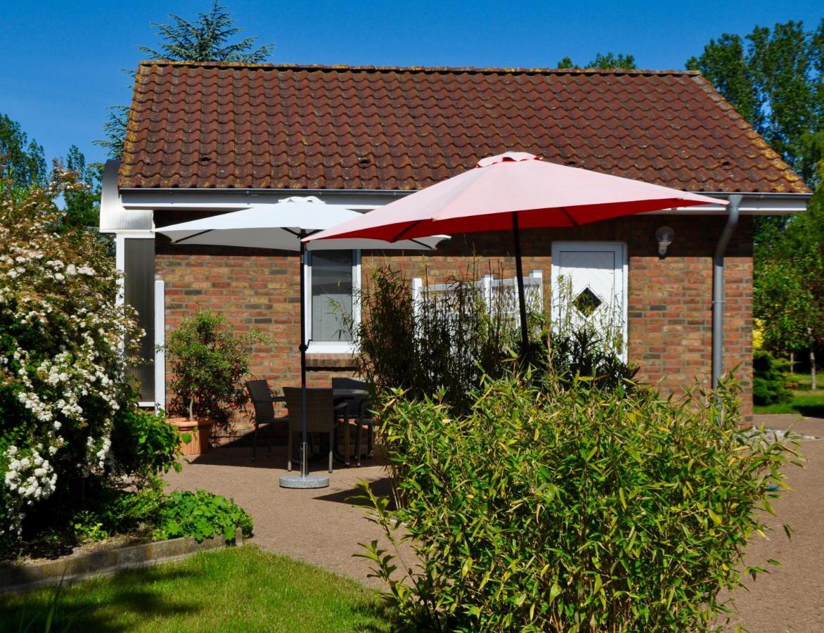 Ferienhaus Pension Sonnenblume Elmenhorst/Lichtenhagen Exterior foto